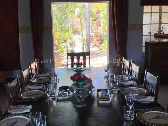 4 Bedroom House for Sale in Burnside, Bulawayo