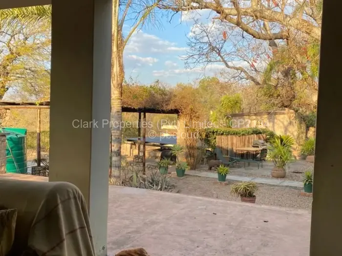 4 Bedroom House for Sale in Burnside, Bulawayo