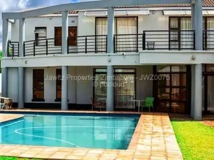 9 Bedroom House to Rent in Pomona, Harare