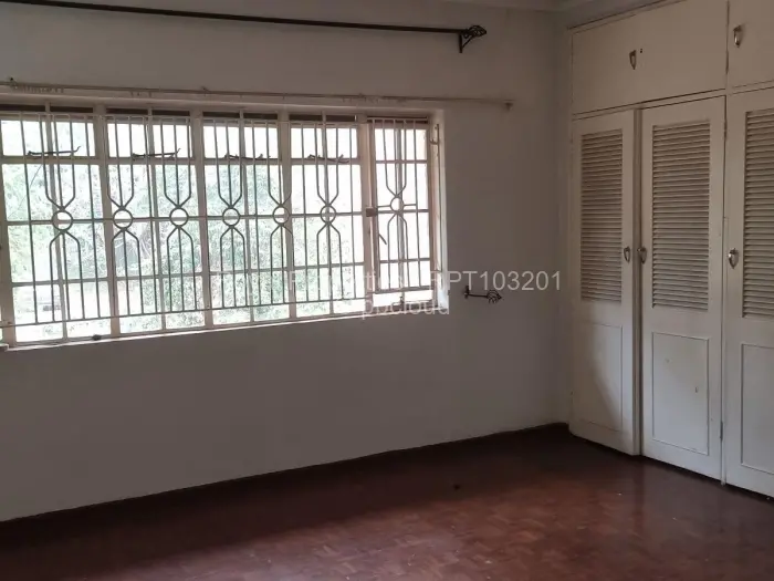 Townhouse/Cluster to Rent in Harare City Centre, Harare