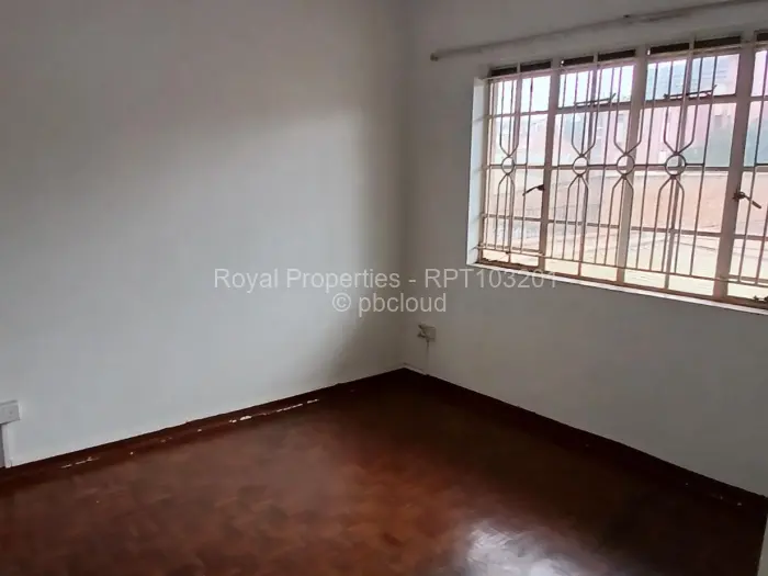 Townhouse/Cluster to Rent in Harare City Centre, Harare