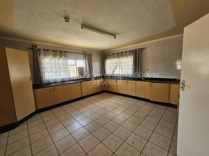 4 Bedroom House to Rent in Marlborough, Harare