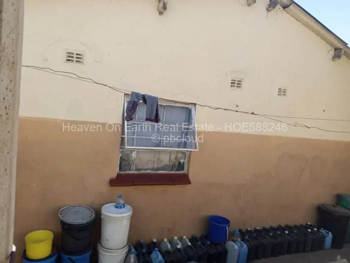 4 Bedroom House for Sale in Glen View, Harare