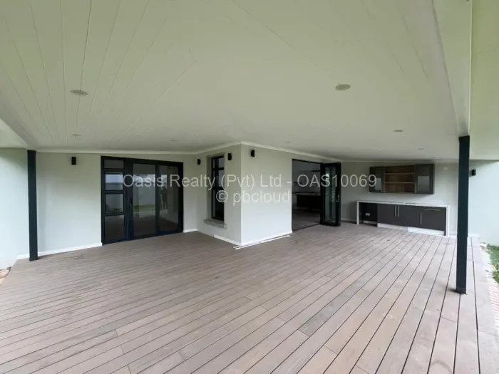 Townhouse/Cluster for Sale in Chisipite, Harare