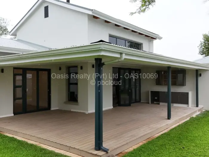 Townhouse/Cluster for Sale in Chisipite, Harare