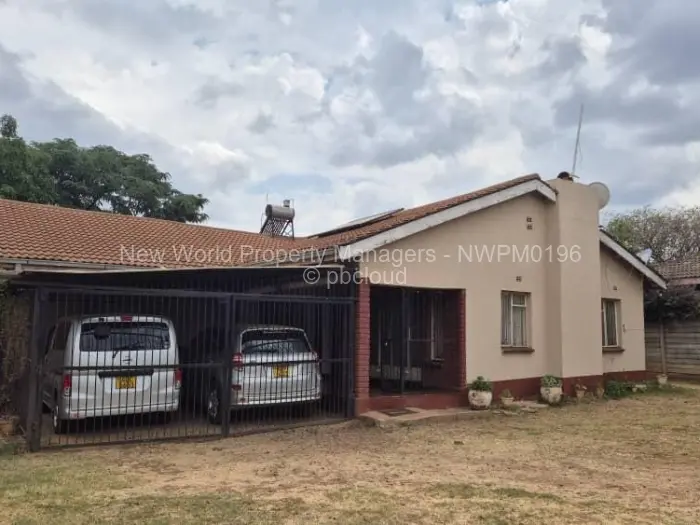 4 Bedroom House for Sale in Westlea Hre, Harare