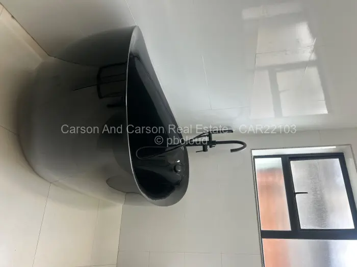 Townhouse/Cluster to Rent in Mount Pleasant, Harare