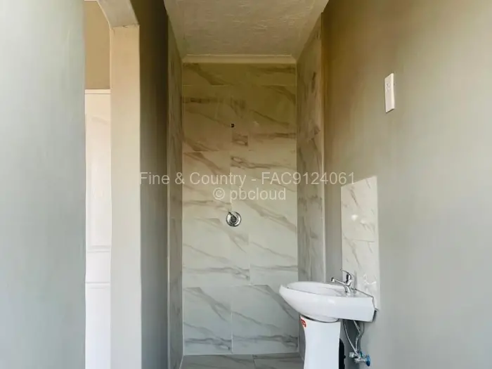 2 Bedroom House to Rent in Mabvazuva Estates, Ruwa