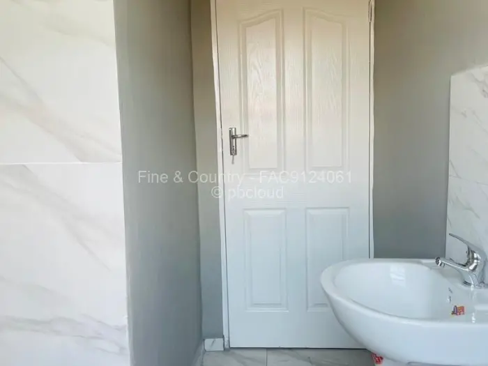 2 Bedroom House to Rent in Mabvazuva Estates, Ruwa