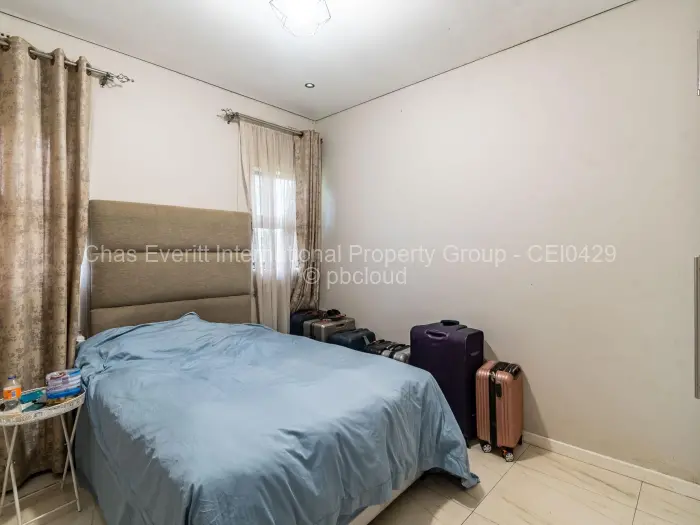 5 Bedroom House for Sale in Mount Pleasant, Harare