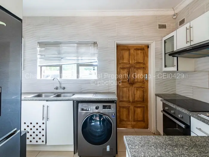 5 Bedroom House for Sale in Mount Pleasant, Harare