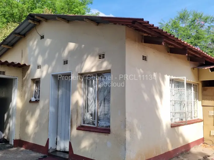 4 Bedroom House for Sale in Athlone, Harare