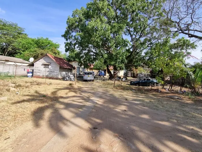 4 Bedroom House for Sale in Athlone, Harare