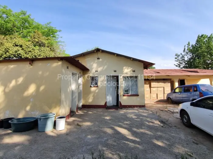 4 Bedroom House for Sale in Athlone, Harare