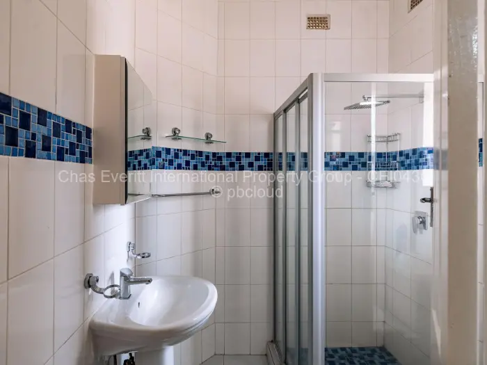 5 Bedroom House to Rent in Glen Lorne, Harare