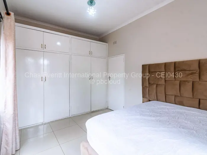 5 Bedroom House to Rent in Glen Lorne, Harare