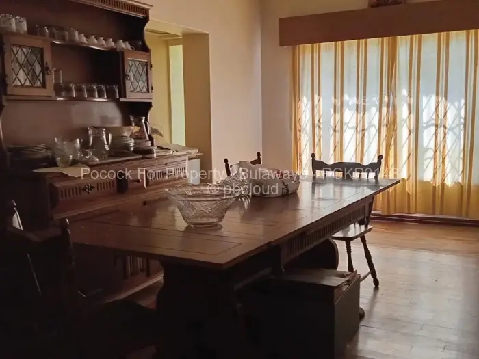 4 Bedroom House for Sale in Morningside Byo, Bulawayo