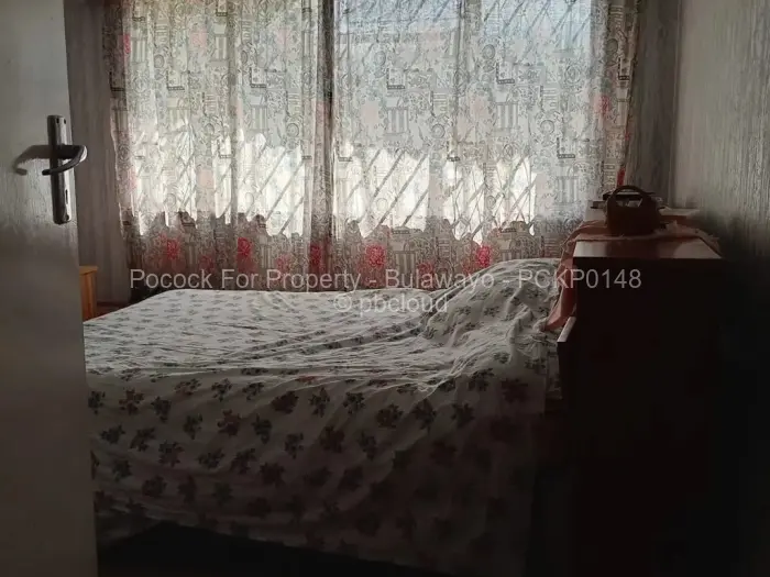 4 Bedroom House for Sale in Morningside Byo, Bulawayo