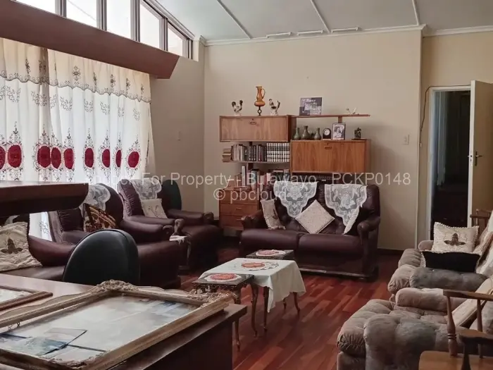 4 Bedroom House for Sale in Morningside Byo, Bulawayo