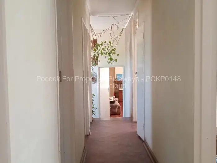 4 Bedroom House for Sale in Morningside Byo, Bulawayo