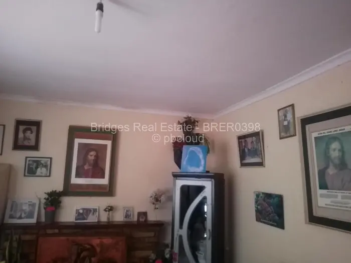 3 Bedroom House for Sale in Mabelreign, Harare