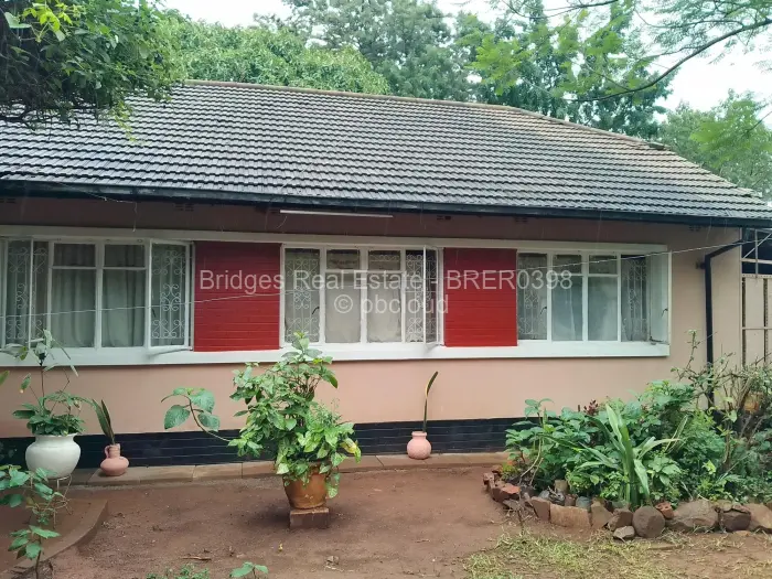 3 Bedroom House for Sale in Mabelreign, Harare