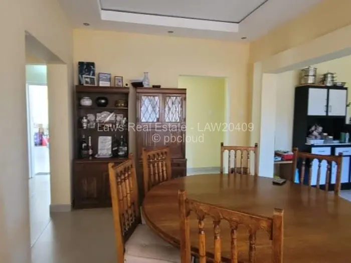 4 Bedroom House for Sale in Ruwa, Ruwa