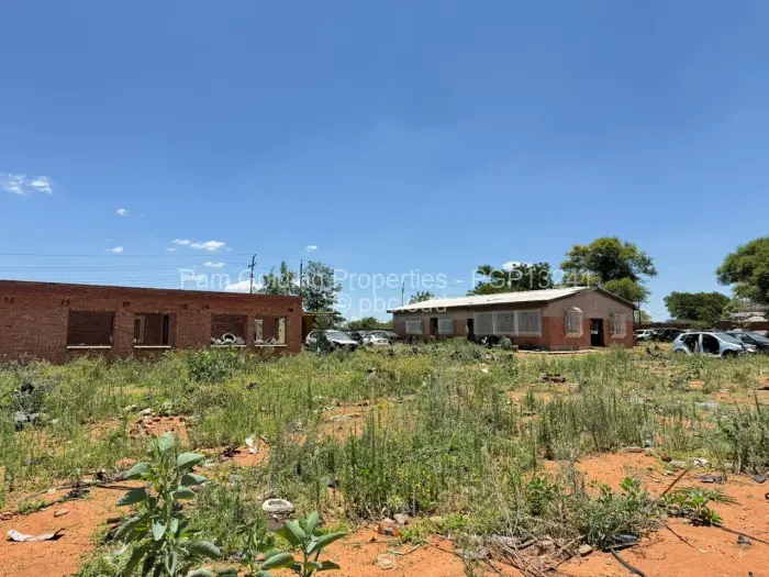 Commercial Stand for Sale in Kelvin West, Bulawayo