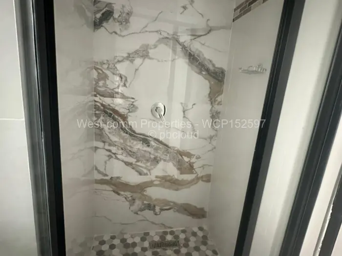 Flat/Apartment to Rent in Haydon Park, Mazowe