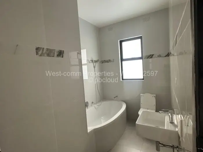 Flat/Apartment to Rent in Haydon Park, Mazowe