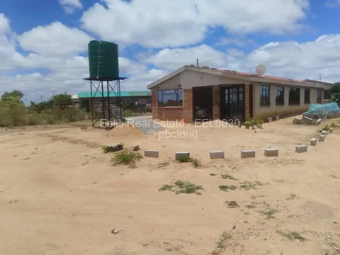 Commercial Stand for Sale in Rangemore, Bulawayo