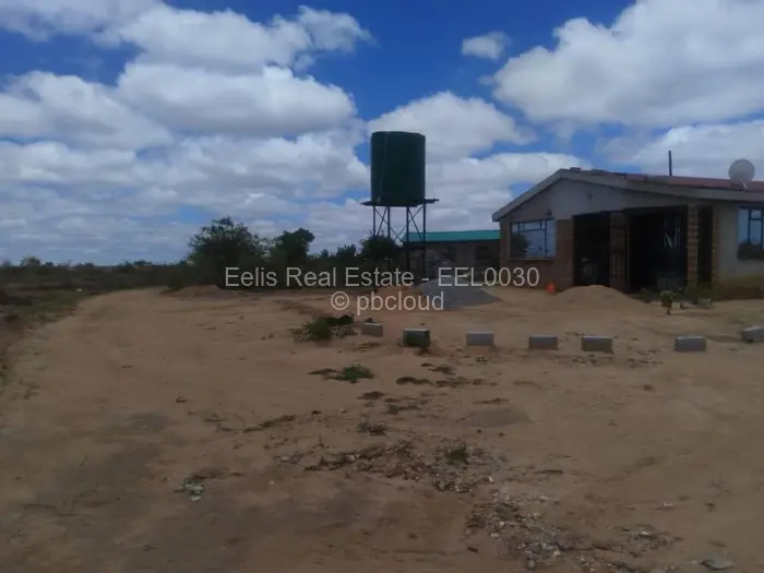 Commercial Stand for Sale in Rangemore, Bulawayo