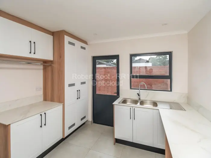 Townhouse/Cluster for Sale in Newlands, Harare