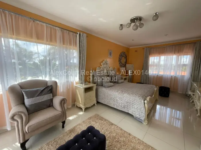 6 Bedroom House for Sale in Gletwin Park, Harare
