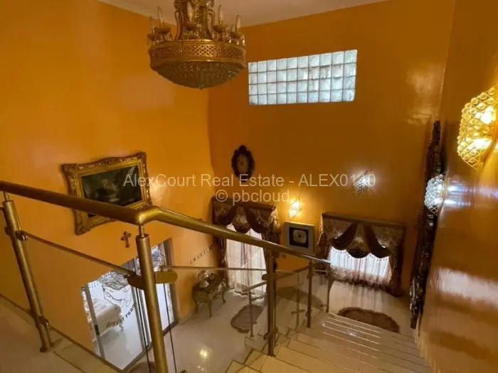 6 Bedroom House for Sale in Gletwin Park, Harare
