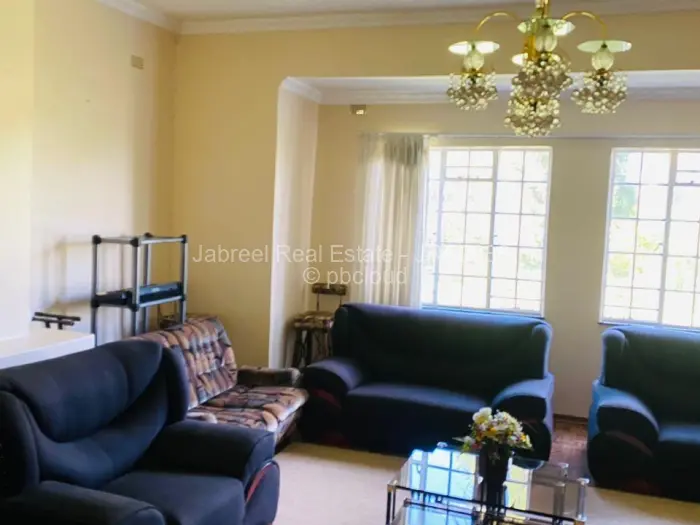 Commercial Stand for Sale in Damofalls, Damofalls