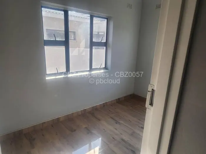 Townhouse/Cluster for Sale in Arlington, Harare