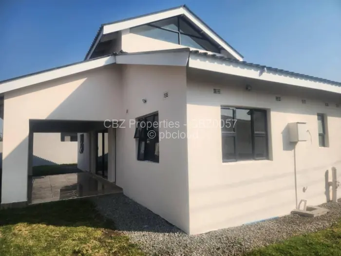 Townhouse/Cluster for Sale in Arlington, Harare