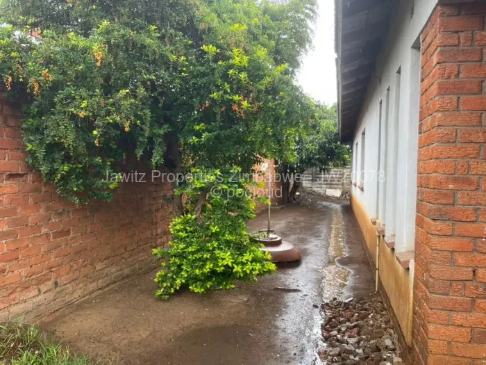 4 Bedroom House for Sale in Bloomingdale, Harare