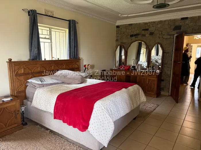 5 Bedroom House for Sale in Gunhill, Harare