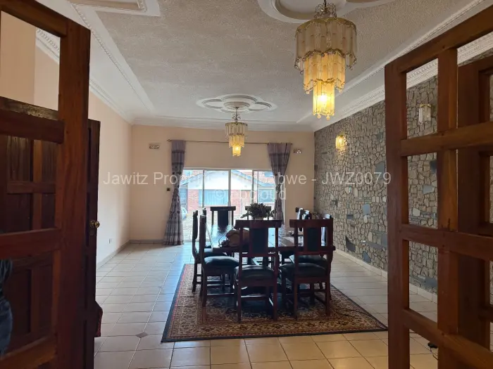 5 Bedroom House for Sale in Gunhill, Harare