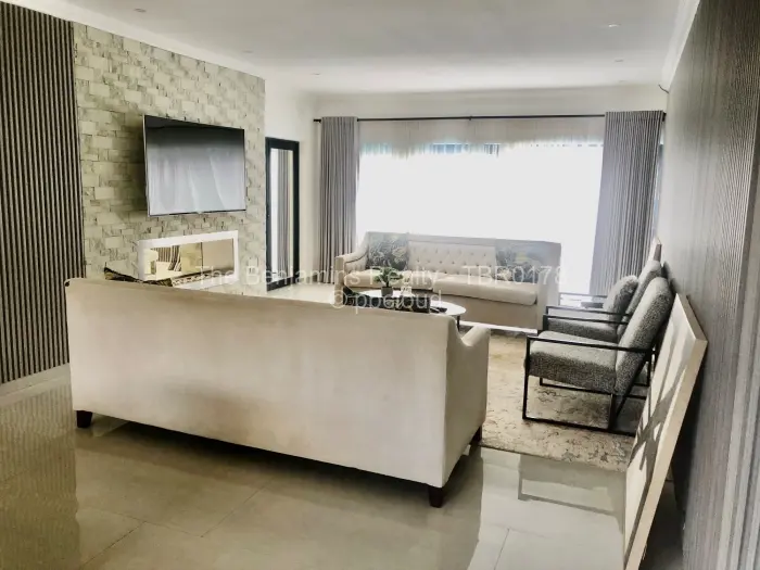 Townhouse/Cluster to Rent in Mount Pleasant