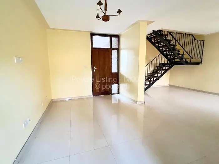 Townhouse/Cluster to Rent in Strathaven, Harare