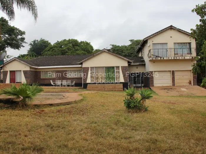 5 Bedroom House for Sale in Mandara, Harare
