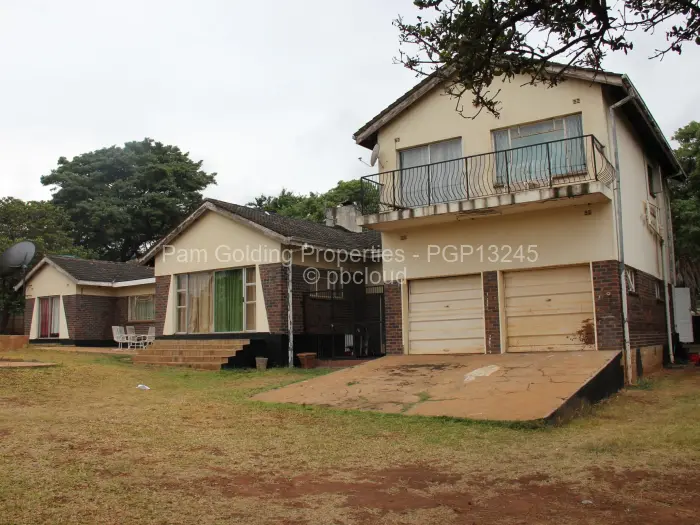 5 Bedroom House for Sale in Mandara, Harare