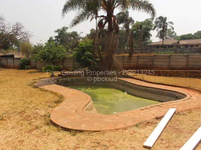 5 Bedroom House for Sale in Mandara, Harare