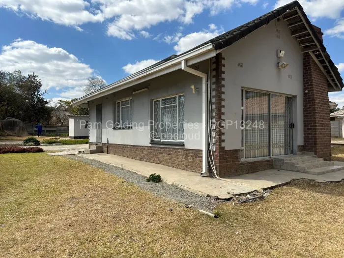 3 Bedroom House to Rent in Greendale