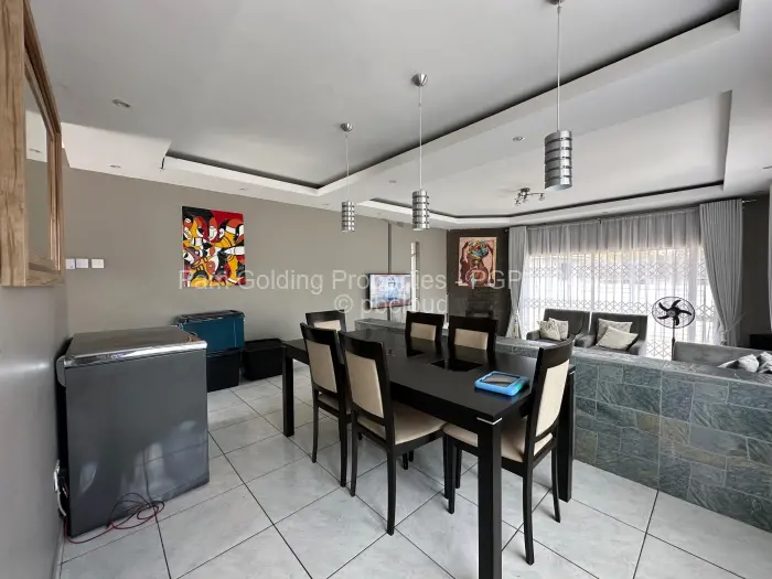 3 Bedroom House to Rent in Greendale