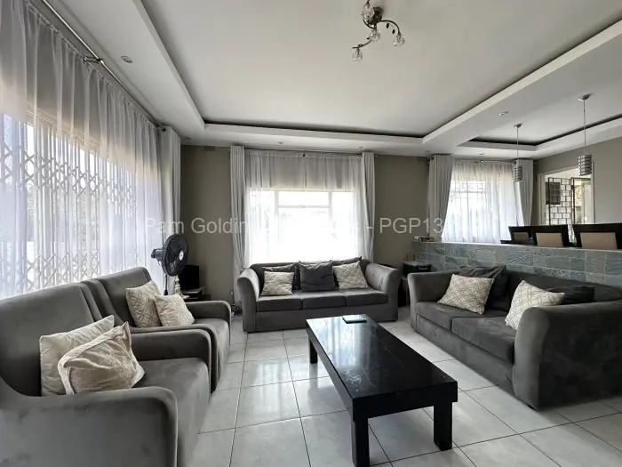 3 Bedroom House to Rent in Greendale