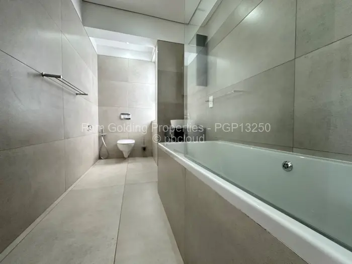 Townhouse/Cluster to Rent in Borrowdale West, Harare